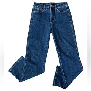 Judy Blue High Rise Straight Leg Jeans